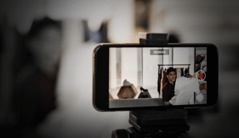 4 Tips Melakukan Live Streaming yang Perlu Lo Tau 4 tips melakukan live streaming yang perlu lo tau 61e53d3915b44